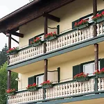 Gæstehus Berghaus - Der Westerhof 3*